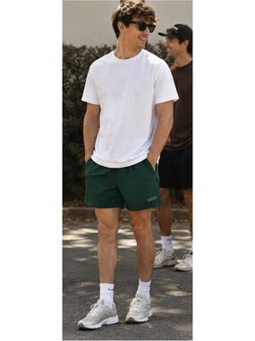 Museum of Peace & Quiet MOPQ Nylon Shorts in Pine ~ Size M ~ Like New